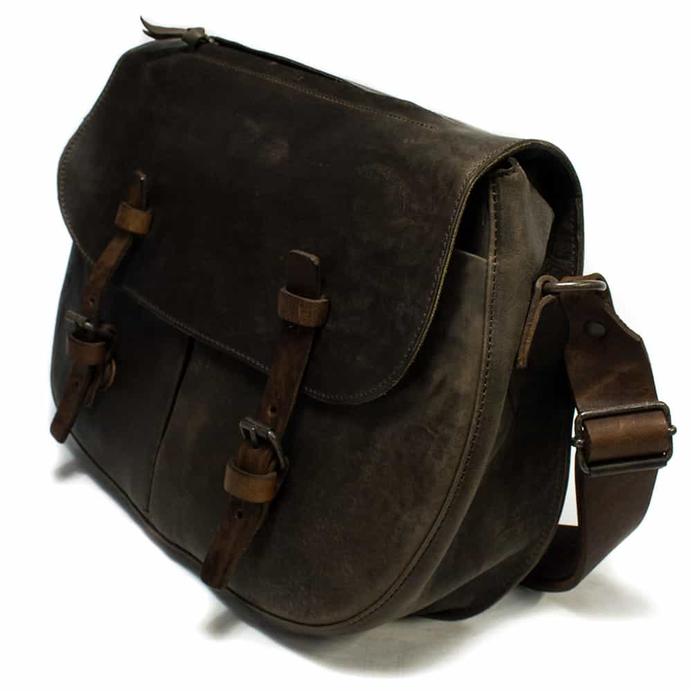  Men's leather Messenger bag vertical retro leather shoulder bag  tablet parcel-black : Clothing, Shoes & Jewelry